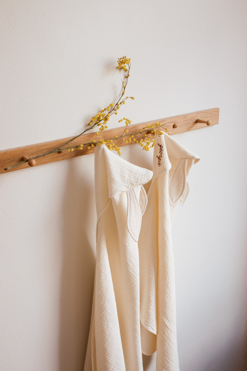 bath cape